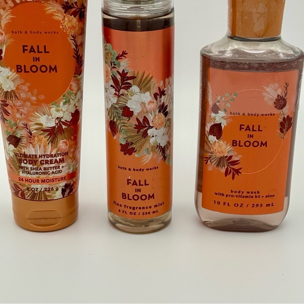Bath and Body Works Fall in Bloom Lotion Body Care Gift Set NWT - Picture 4 of 6